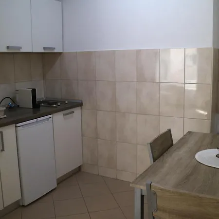 Apartamento & Lela, Sipan Island