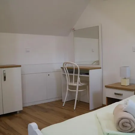 & Lela, Sipan Island Apartamento